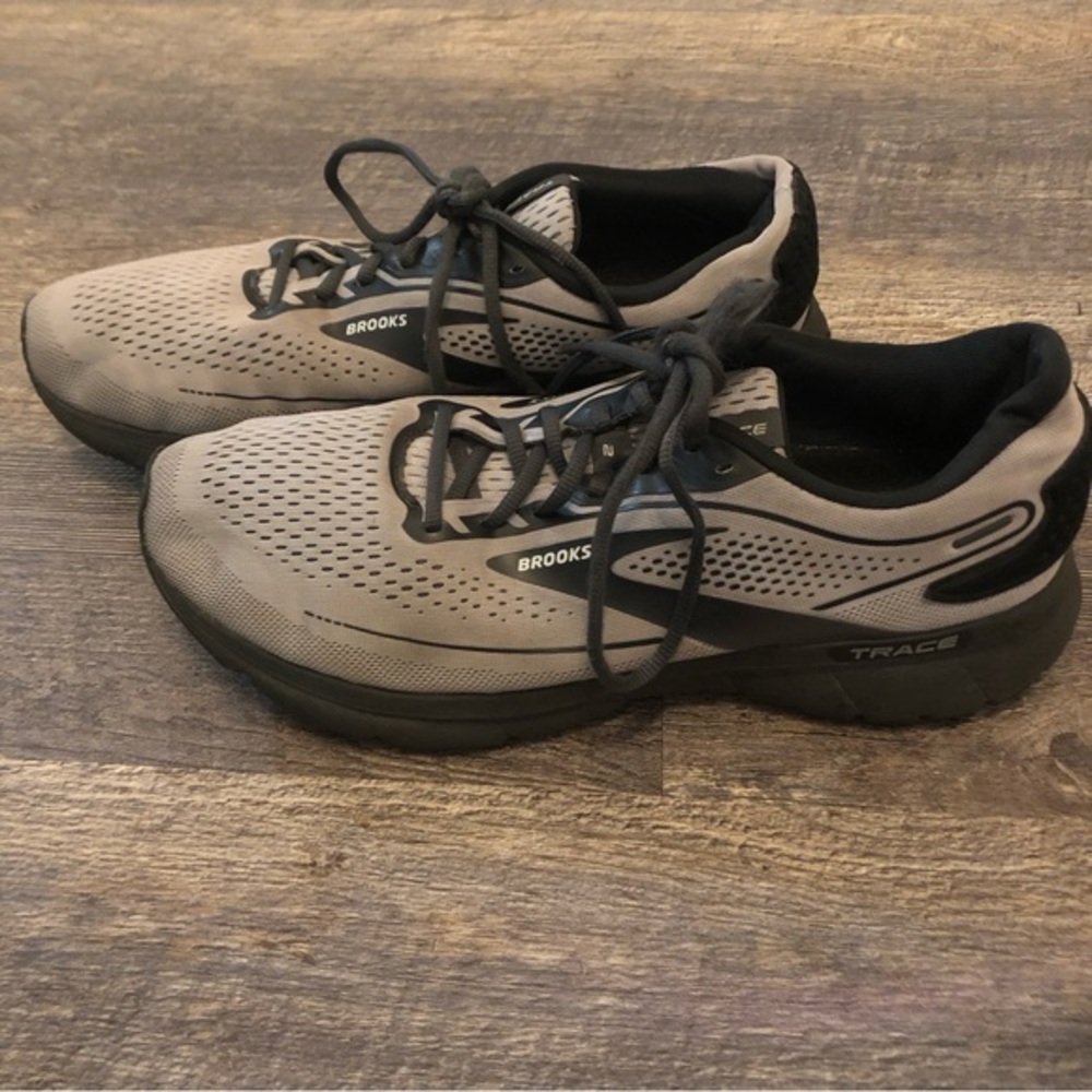 Brooks Trace Road-Running Shoes - Men's Size 12